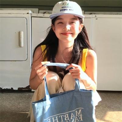 舒莎摇摇