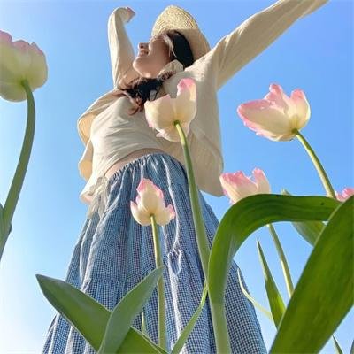 玉女戏夫